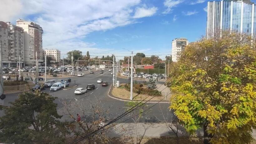 پانسیون Golden Rooms In Center