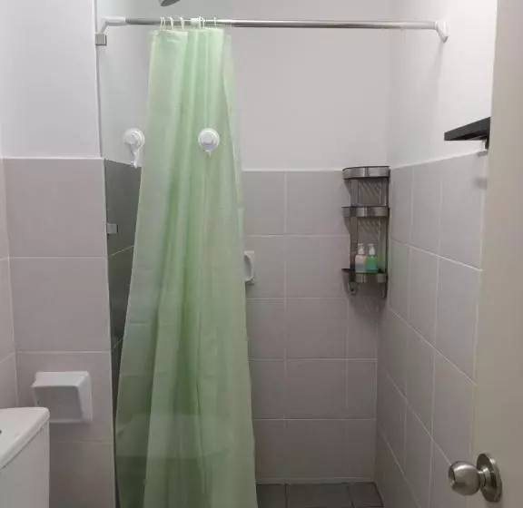 ペンション Qilayna Guest Room