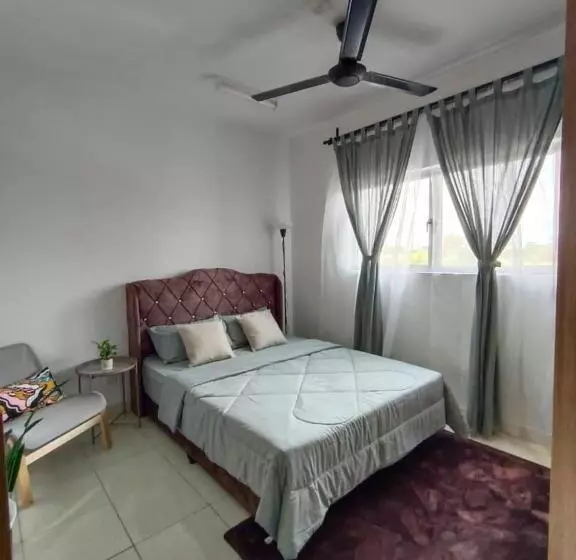ペンション Qilayna Guest Room