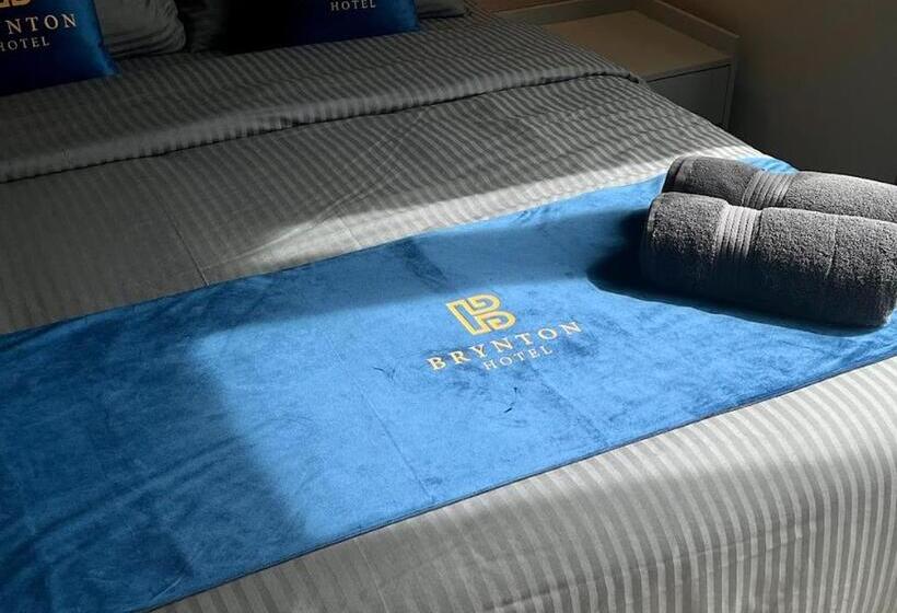 Hospedaria Brynton At Centrum