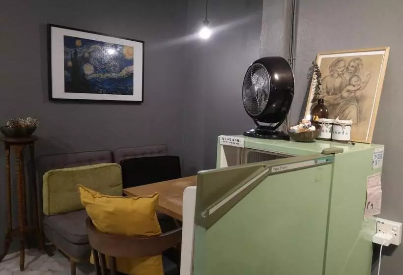 تختخواب و صبحانه Requelstore