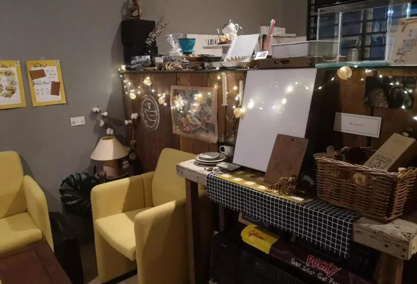 تختخواب و صبحانه Requelstore