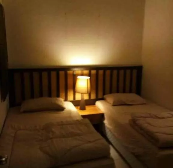 Fcaa 8pax Gold Coast Morib Resort   Banting Sepang Klia Tanjung Sepat