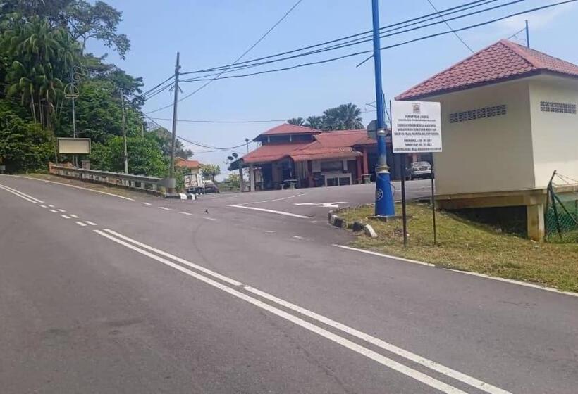 Gelama Resort Pasir Panjang