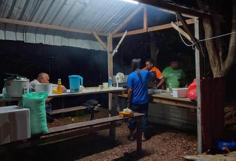 Gelama Resort Pasir Panjang