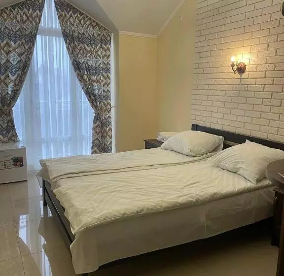 Hotelli ситий ковбой