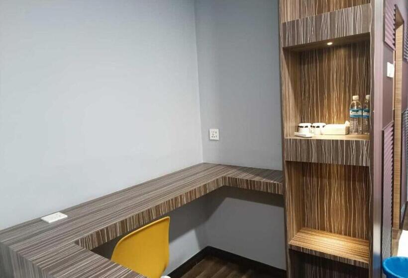 ホテル Boxinn The Kontena Home