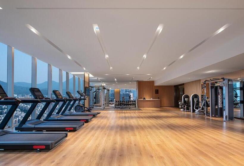 Hôtel Junluxe Guangzhou Baiyun Oversea Buyers Registration Counter And Free Shuttle Bus During Canton Fa