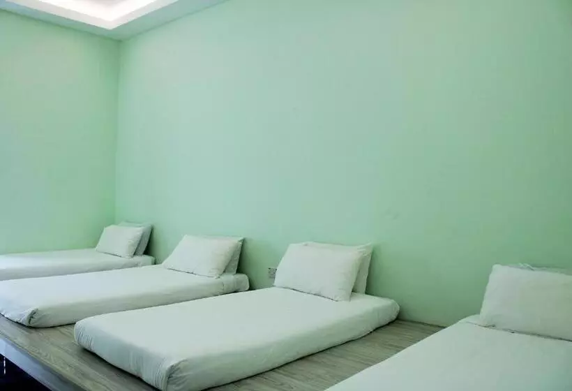 Hotelli Happy Valley Eco Farm