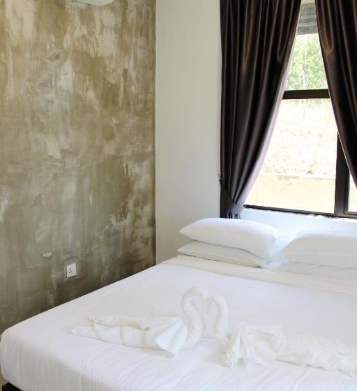 בית מלון כפרי Happy Valley Eco Farm