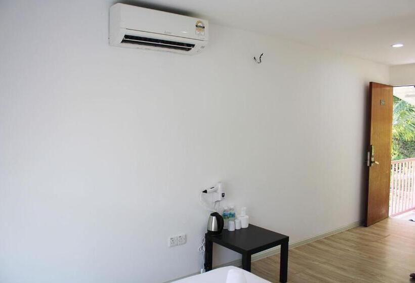 בית מלון כפרי Happy Valley Eco Farm