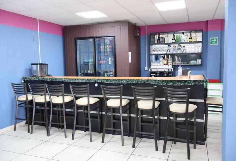 בית מלון כפרי Paracho Cerro Del Aguila