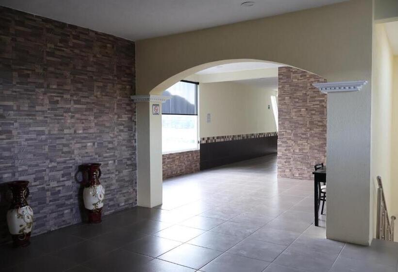 בית מלון כפרי Paracho Cerro Del Aguila