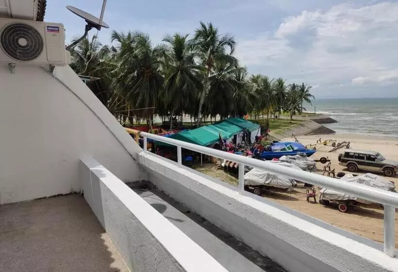 ホテル Pd Paradise Lagoon North C L4 2 Port Dickson