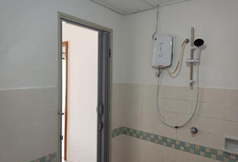 Hotel Pd Paradise Lagoon North C L4 2 Port Dickson