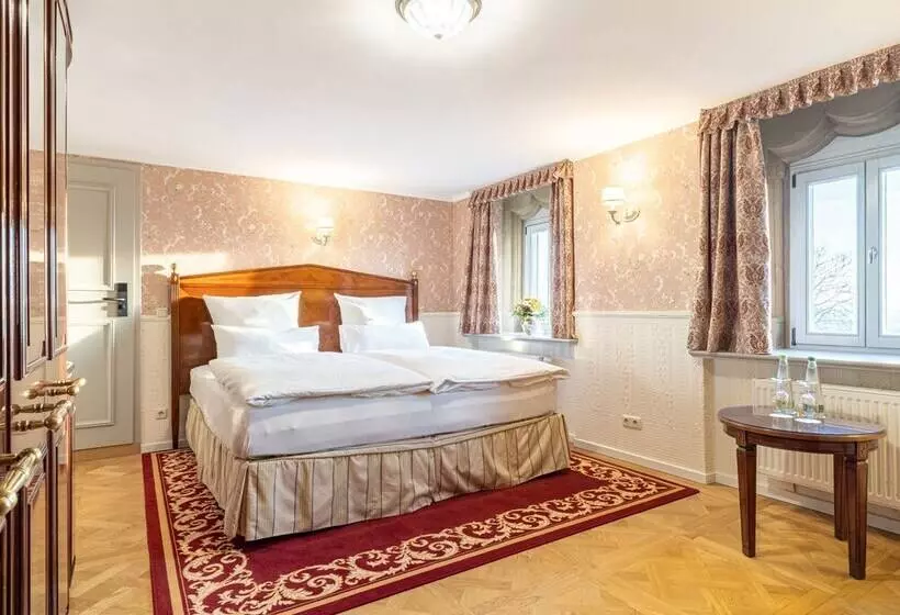 Hotelli Schloss Frankenberg