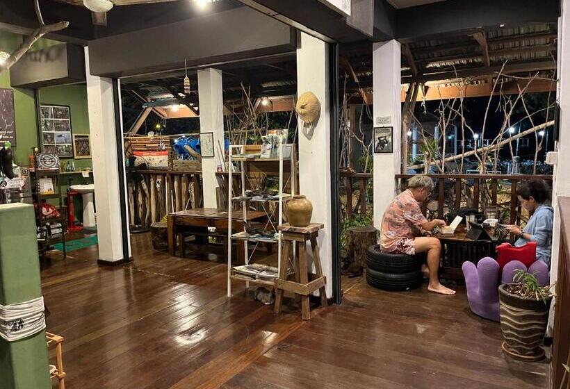 Kuasa Backpackers Hostel