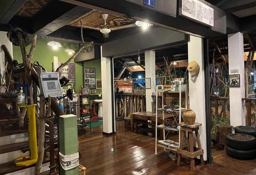 Kuasa Backpackers Hostel