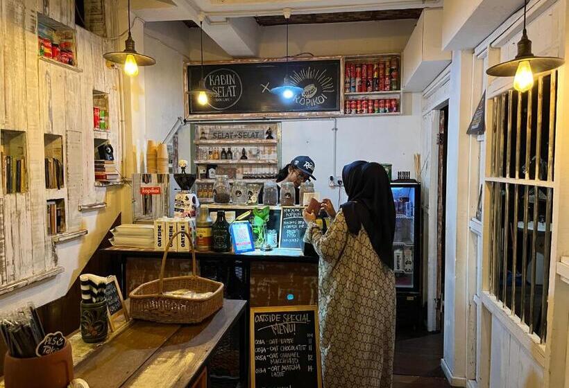 Kuasa Backpackers Hostel