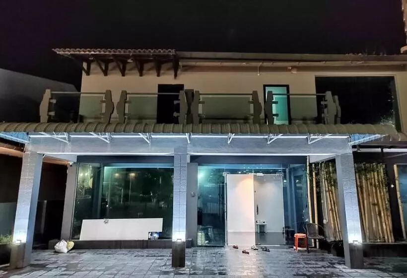 モーテル 184 Gurney Drive Penang