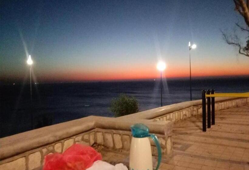 بنسيون A Room In A Shared House For Surfers2