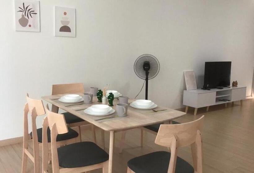 Pensão D Sara Sentral Sovo