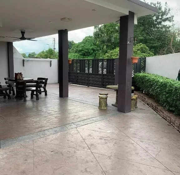 ペンション Lavender House Ipoh