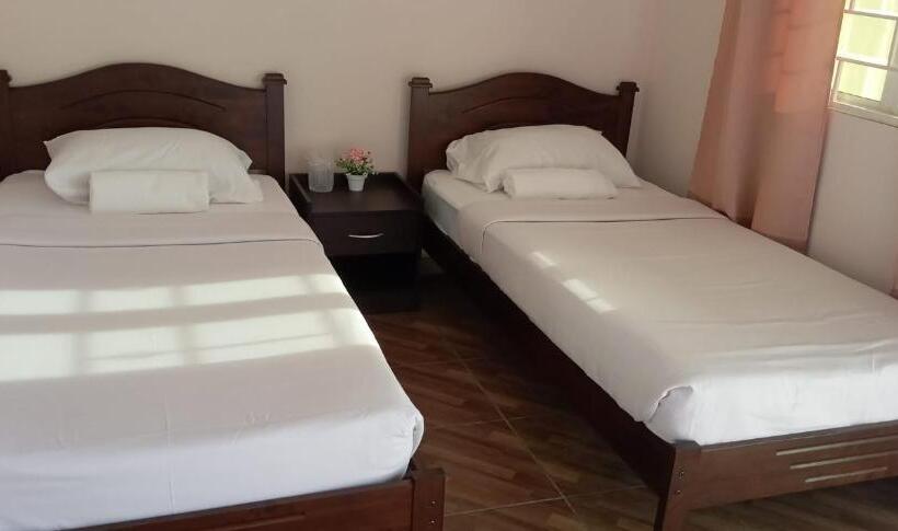 펜션 Margereth Cottage