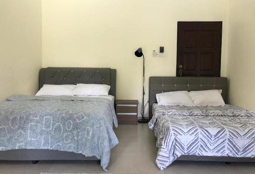 Pensão One Room Homestay 81b Muar