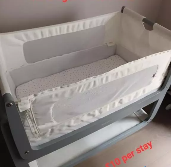 Majatalo Room With Luxury Private Bathroom & Independent Entrance, Near Tube