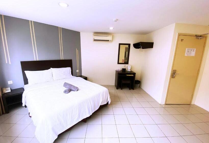 Your Hotel Klang By D Concept