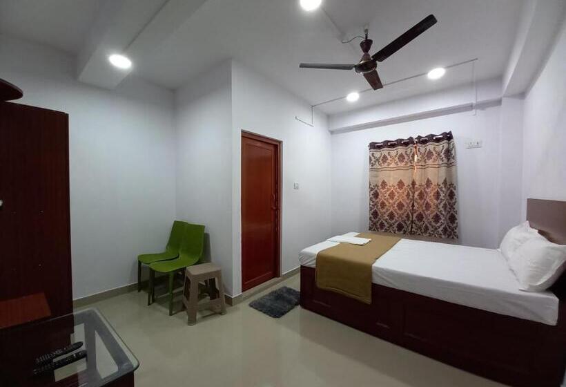 تختخواب و صبحانه Veeras Home Stay