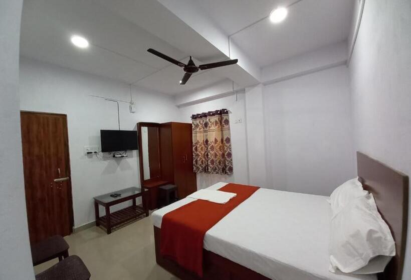 تختخواب و صبحانه Veeras Home Stay