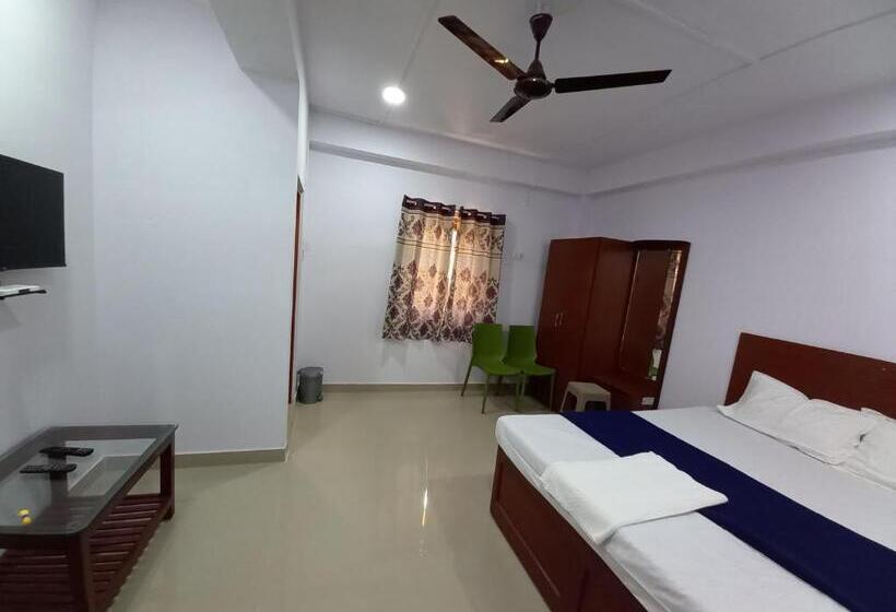 تختخواب و صبحانه Veeras Home Stay