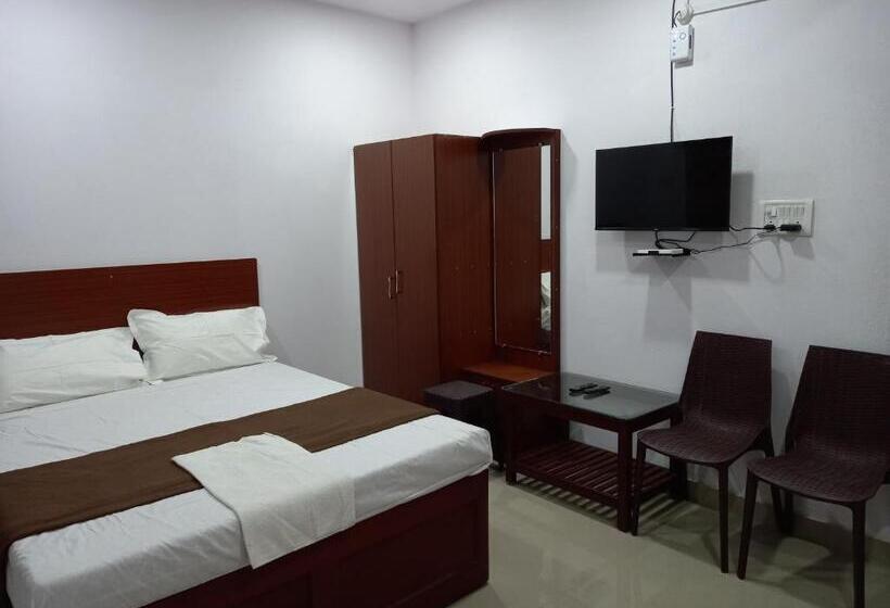 تختخواب و صبحانه Veeras Home Stay