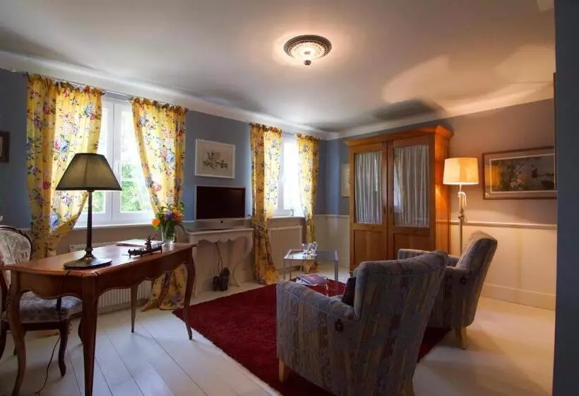 Bed & Breakfast Mit Charme  Aux2platanes  Außergewöhnlich Schön Am Bodensee