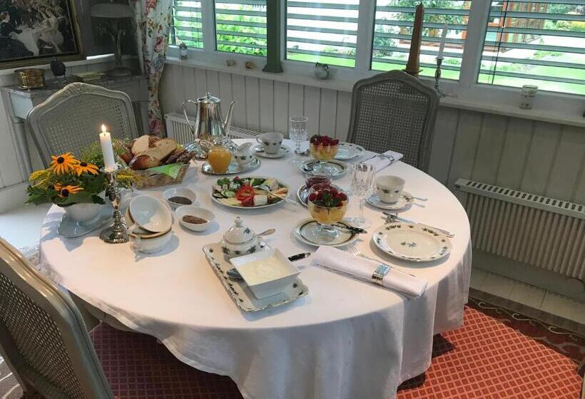 Bed & Breakfast Mit Charme  Aux2platanes  Außergewöhnlich Schön Am Bodensee