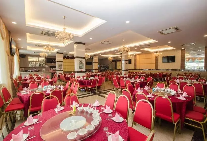 Hotelli Grand Wonderful