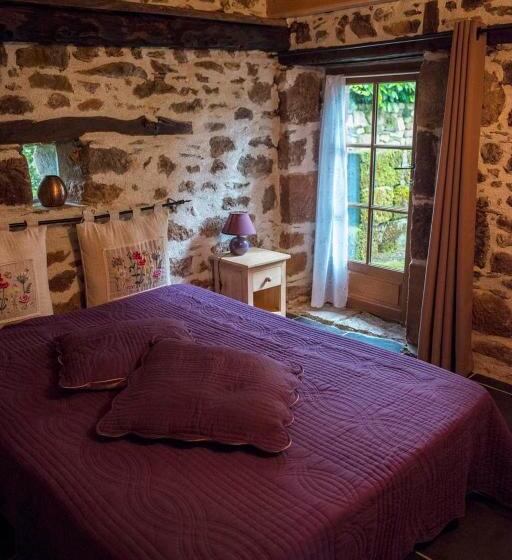 فندق Gîtes Des Ecuries De Saint Maurice