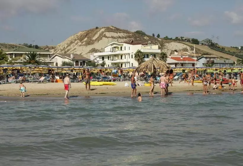 ホテル Roma Sul Mare