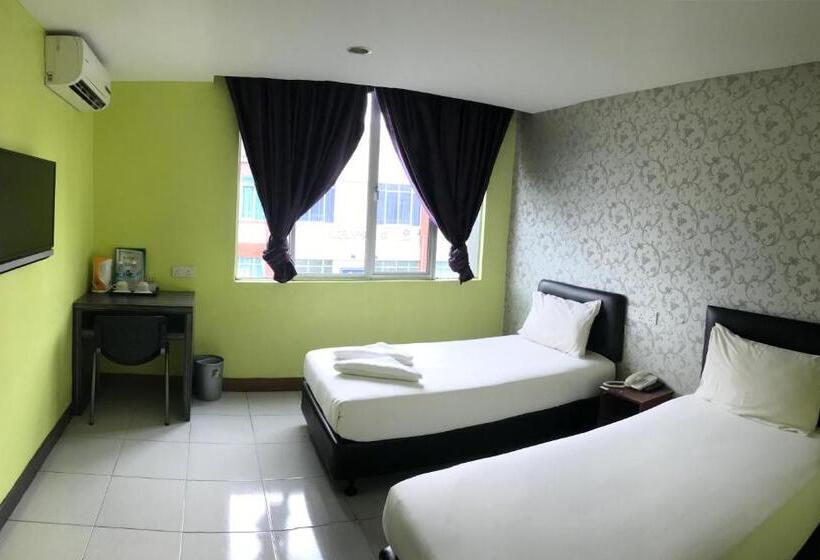 Hotel Sarikei Garden