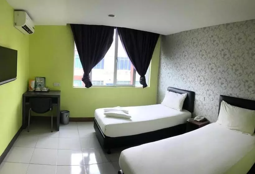 ホテル Sarikei Garden