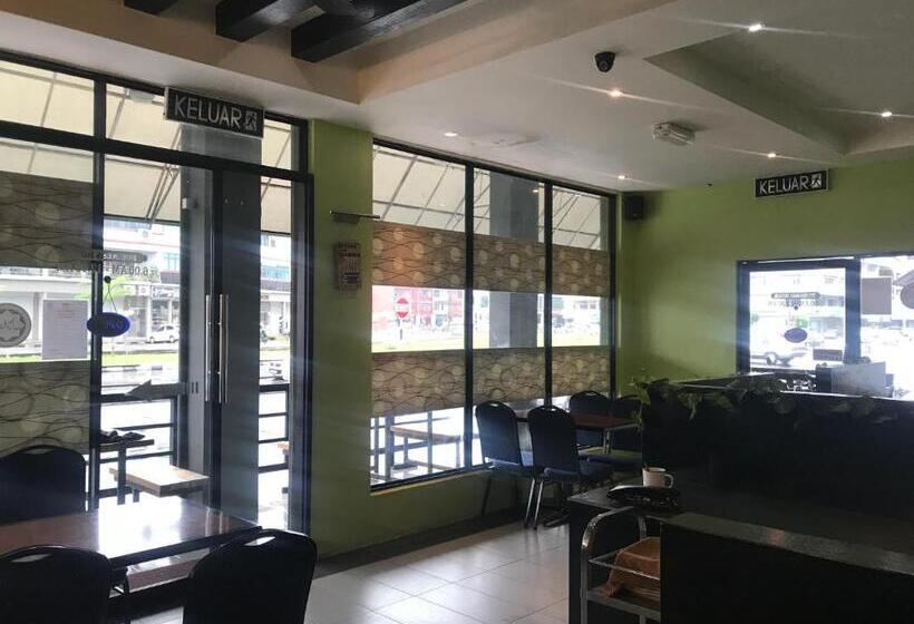 Hotel Sarikei Garden