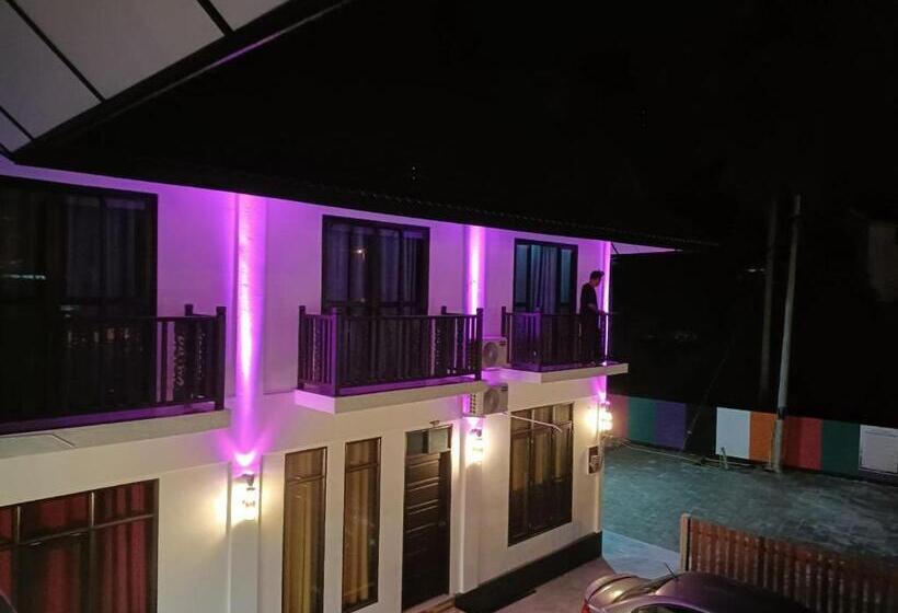 酒店 Villa Wanie Inn