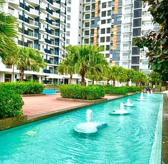 פנסיון Eyu@timurbay Seaview Residence