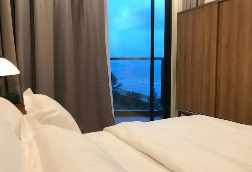 Majatalo Eyu@timurbay Seaview Residence