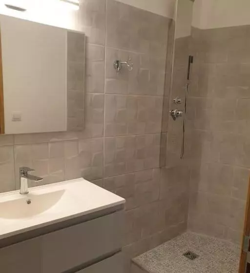 Majatalo Maisonnette Guest House