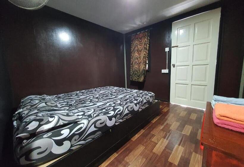 פנסיון Maznah Guest House