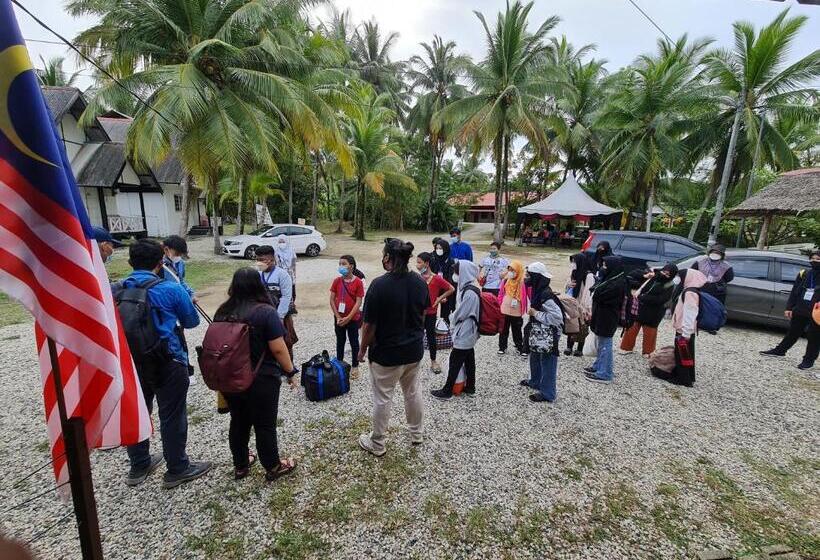 פנסיון Maznah Guest House