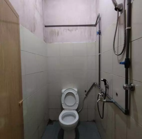 Majatalo Perhentian Damia